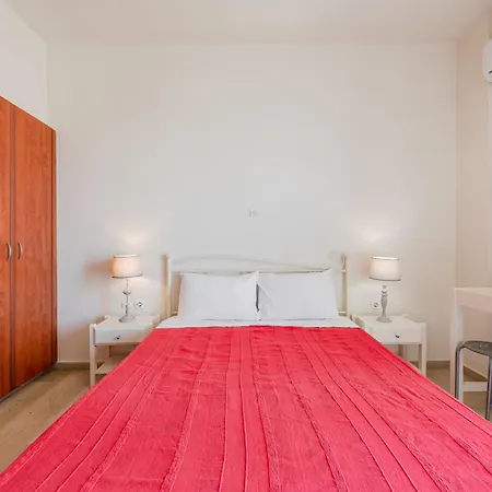 μελίτατα 18 *